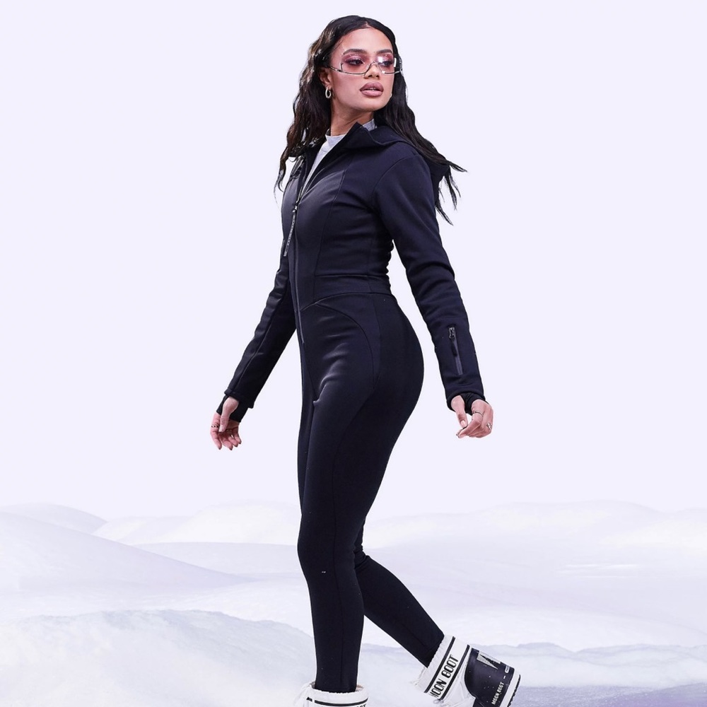 ASOS ski suit with belt  in size S brand new condition, worn only once.